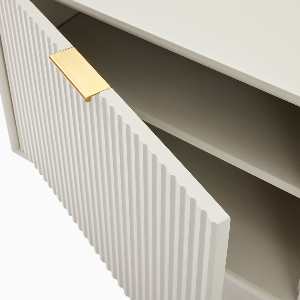 Quinn Lacquer Media Console (203 244 cm) West Elm UK